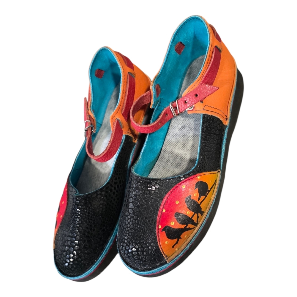 Vintage Soletech Hand-Painted Leather Bird Mary Janes size 8 Orange Blue Black